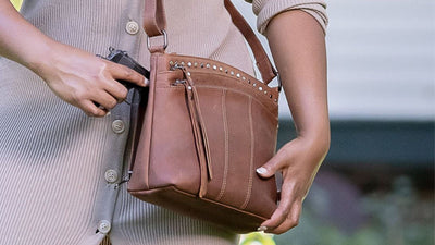 What attributes should a concealed carry purses have?