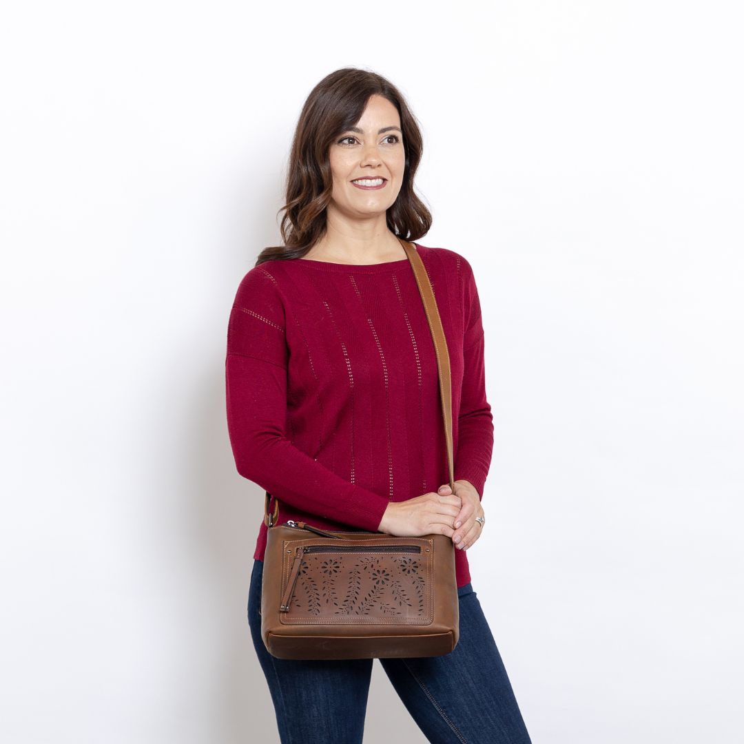 Concealed Carry Brynlee Leather Crossbody - Lady Conceal Gun Crossbody Bag - Unique Hide Crossbody Gun and Pistol Bag - crossbody bag for concealed gun carry - Unique Cowboy Leather Crossbody gun bag - concealed carry purse for woman